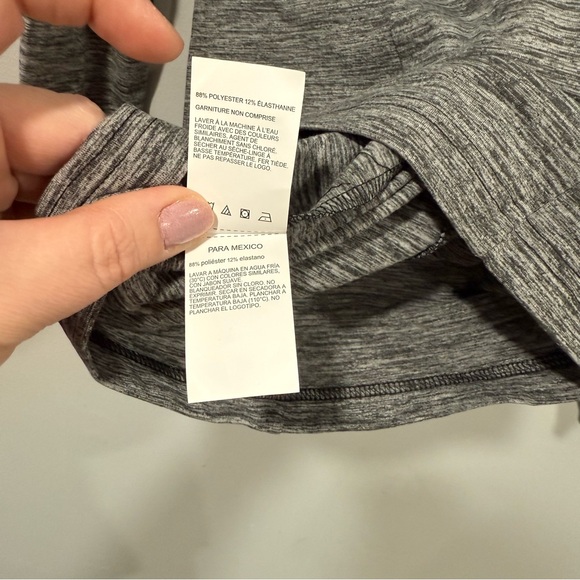 Perry Ellis Women's 1/4 Zip Long Sleeve Heather Golf Pullover, Sun Protection L - Picture 8 of 8